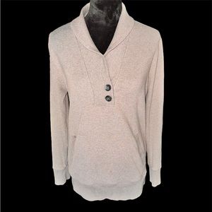 NWOT - Banana Republic - Vintage 3/4 Button -Up Women’s Sweater - V-Neck Sweater